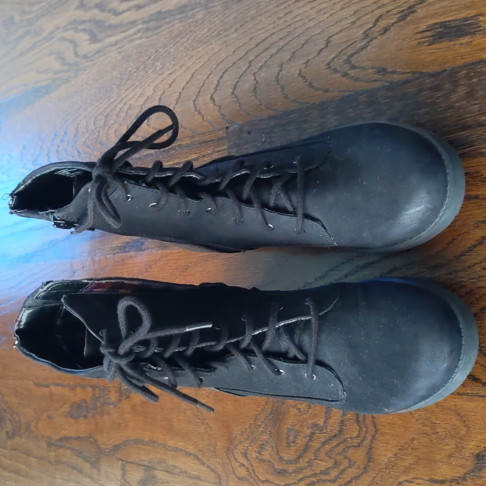 White Mountain Boots